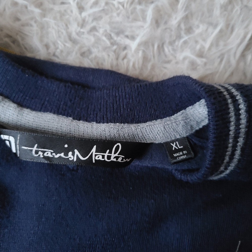 Travis Mathew Pullover V Neck Sweater Size XL - Picture 9 of 9
